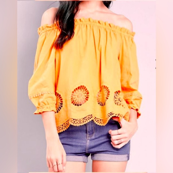 StoryOn Crochet Off Shoulder Frill Trim Top Yellow! - Picture 1 of 10